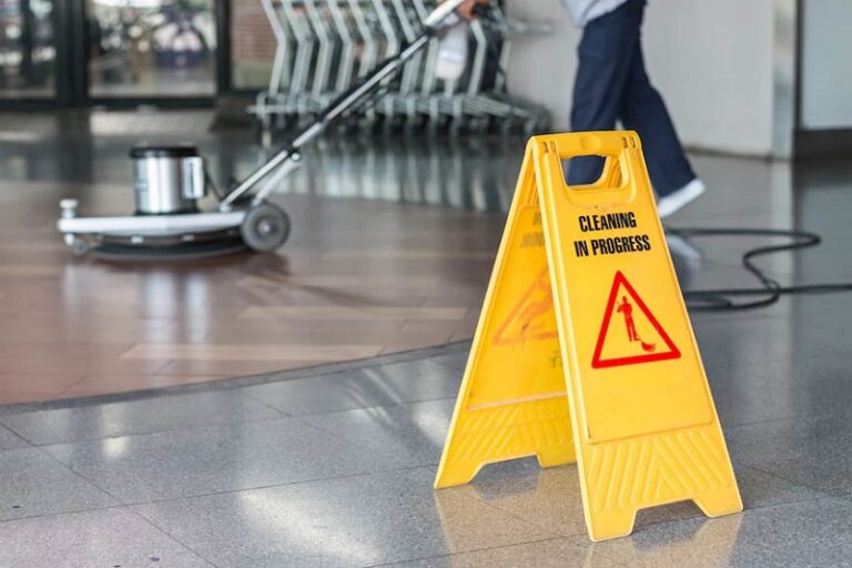 Vệ sinh công nghiệp chuyên sâu